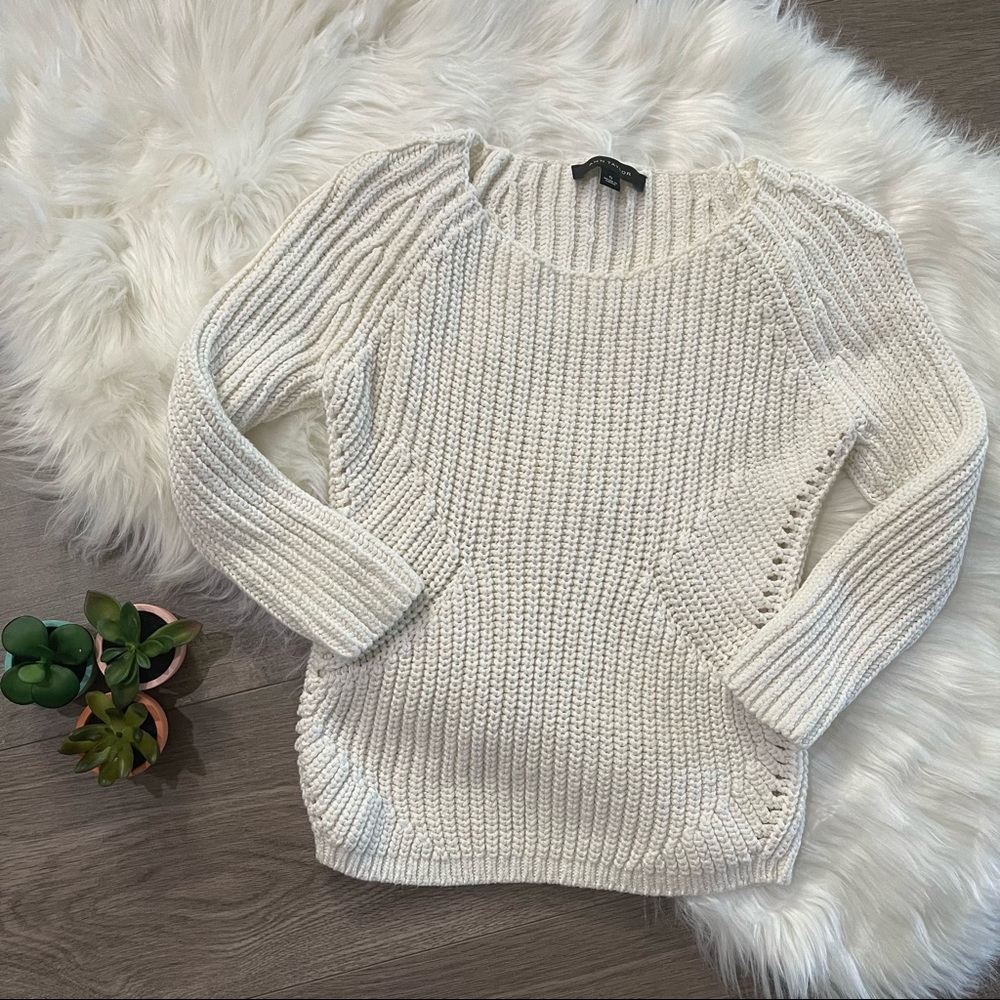 Ann Taylor Cream Knit Pullover Sweater